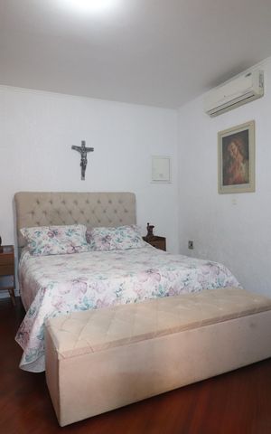 Casa à venda com 380m², 3 quartos e 7 vagasQuarto 1 suíte 