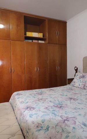 Casa à venda com 380m², 3 quartos e 7 vagasQuarto 1 suíte 