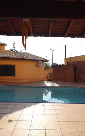 Casa à venda com 380m², 3 quartos e 7 vagasPiscina