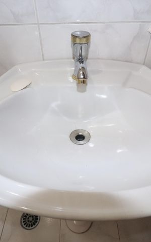 Casa à venda com 380m², 3 quartos e 7 vagasMezanino - Banheiro