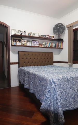 Casa à venda com 380m², 3 quartos e 7 vagasQuarto 2