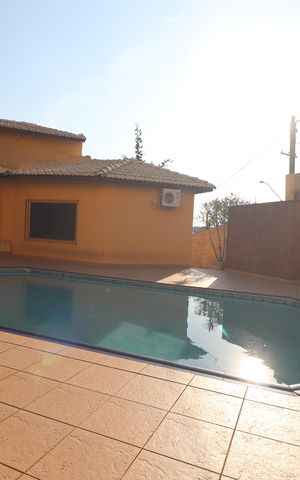 Casa à venda com 380m², 3 quartos e 7 vagasPiscina