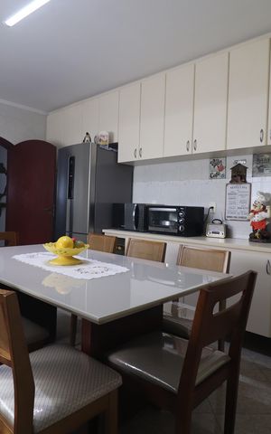 Casa à venda com 380m², 3 quartos e 7 vagasCozinha