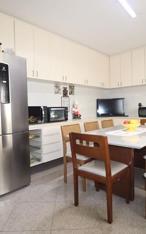 Casa à venda com 380m², 3 quartos e 7 vagasCozinha