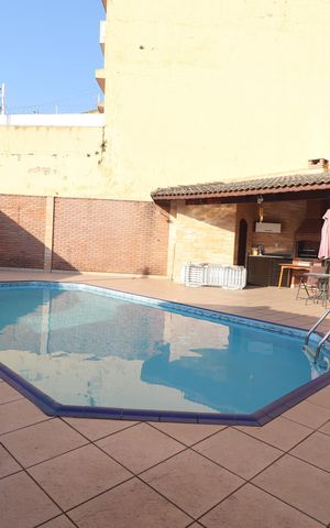 Casa à venda com 380m², 3 quartos e 7 vagasPiscina