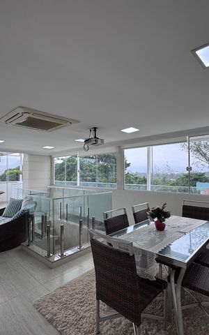 Apartamento à venda com 270m², 3 quartos e 2 vagas Apartamento à venda com 270m², 3 quartos e 2 vagasÁrea Gourmet