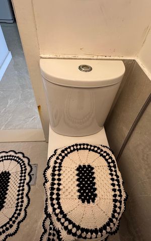 Apartamento à venda com 270m², 3 quartos e 2 vagas Apartamento à venda com 270m², 3 quartos e 2 vagasLavabo