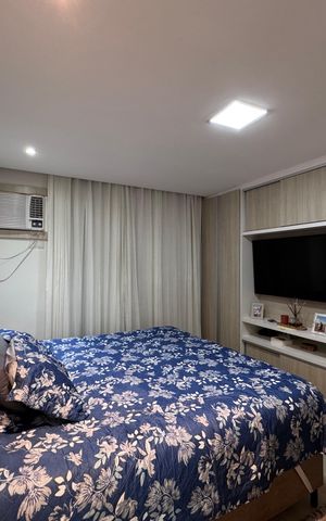 Apartamento à venda com 270m², 3 quartos e 2 vagas Apartamento à venda com 270m², 3 quartos e 2 vagasSuíte