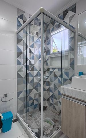 Apartamento à venda com 270m², 3 quartos e 2 vagas Apartamento à venda com 270m², 3 quartos e 2 vagasBanheiro Social 2
