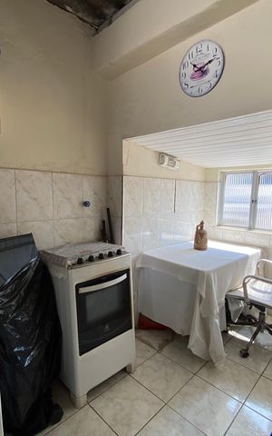 Casa à venda com 50m², 3 quartos e 1 vaga