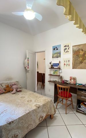 Casa à venda com 50m², 3 quartos e 1 vaga