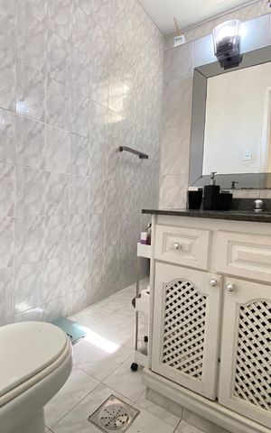 Casa à venda com 50m², 3 quartos e 1 vaga