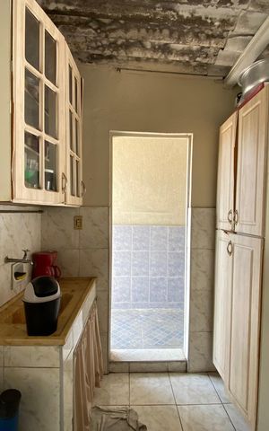 Casa à venda com 50m², 3 quartos e 1 vaga