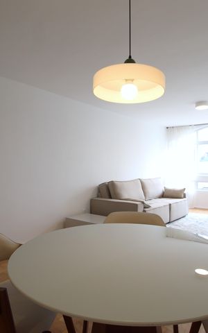 Apartamento à venda com 122m², 3 quartos e 1 vagaSala