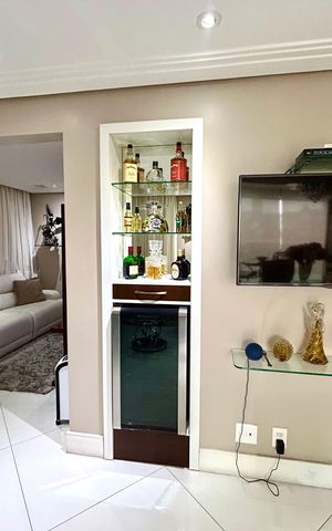 Apartamento à venda com 114m², 3 quartos e 2 vagas Apartamento à venda com 114m², 3 quartos e 2 vagasSala
