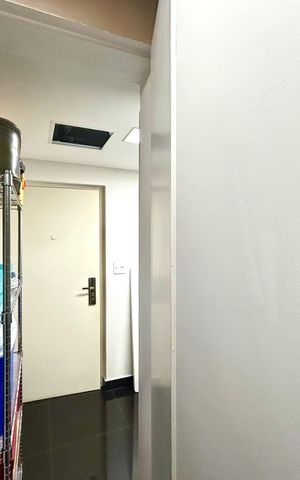 Apartamento à venda com 114m², 3 quartos e 2 vagas Apartamento à venda com 114m², 3 quartos e 2 vagasDespensa