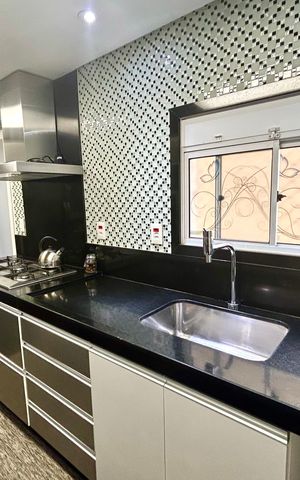 Apartamento à venda com 114m², 3 quartos e 2 vagas Apartamento à venda com 114m², 3 quartos e 2 vagasCozinha