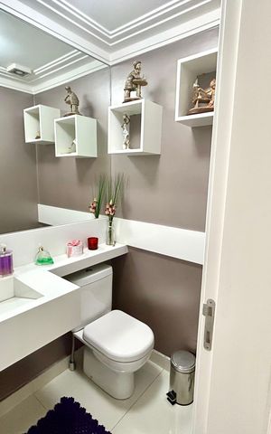 Apartamento à venda com 114m², 3 quartos e 2 vagas Apartamento à venda com 114m², 3 quartos e 2 vagasLavabo