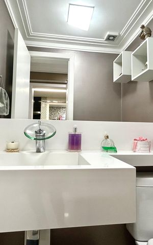 Apartamento à venda com 114m², 3 quartos e 2 vagas Apartamento à venda com 114m², 3 quartos e 2 vagasLavabo