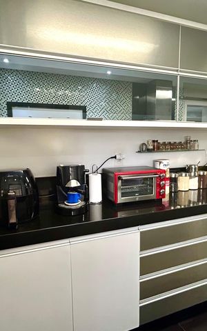 Apartamento à venda com 114m², 3 quartos e 2 vagas Apartamento à venda com 114m², 3 quartos e 2 vagasCozinha