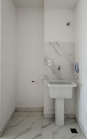 Apartamento à venda com 38m², 1 quarto e sem vaga Apartamento à venda com 38m², 1 quarto e sem vagaCozinha e Área de Serviço