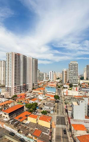 Apartamento à venda com 38m², 1 quarto e sem vaga Apartamento à venda com 38m², 1 quarto e sem vagaVaranda - Vista
