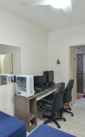 Apartamento à venda com 90m², 2 quartos e 1 vaga Apartamento à venda com 90m², 2 quartos e 1 vagaSuíte