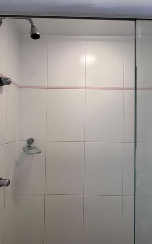 Apartamento à venda com 141m², 3 quartos e 2 vagas Apartamento à venda com 141m², 3 quartos e 2 vagasBanheiro Social