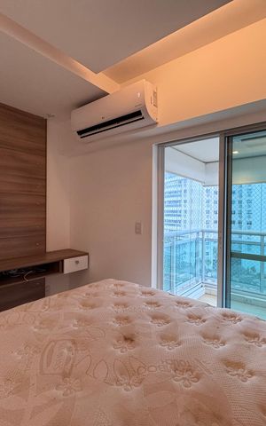 Apartamento à venda com 141m², 3 quartos e 2 vagas Apartamento à venda com 141m², 3 quartos e 2 vagasSuíte