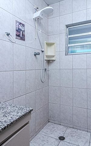 Casa à venda com 150m², 2 quartos e 1 vaga Casa à venda com 150m², 2 quartos e 1 vagabanheiro social_1