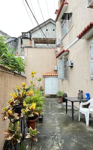 Apartamento à venda com 84m², 2 quartos e sem vagaFachada do bloco
