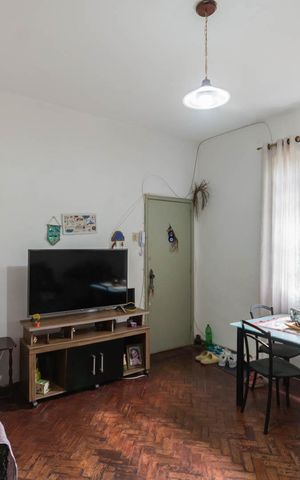 Apartamento à venda com 84m², 2 quartos e sem vagaSala