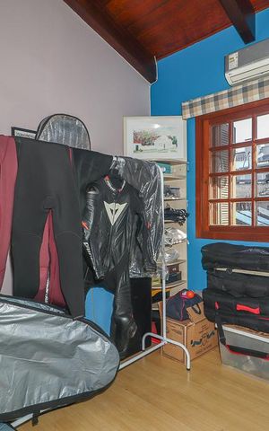 Casa de condomínio à venda com 306m², 5 quartos e 4 vagasQuarto 4