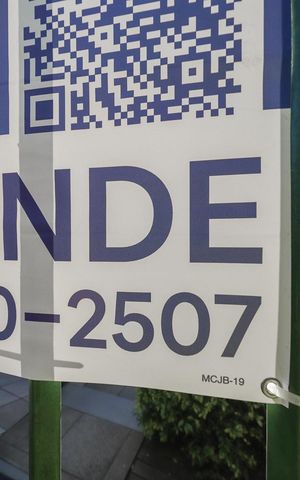 Casa de condomínio à venda com 306m², 5 quartos e 4 vagasFachada