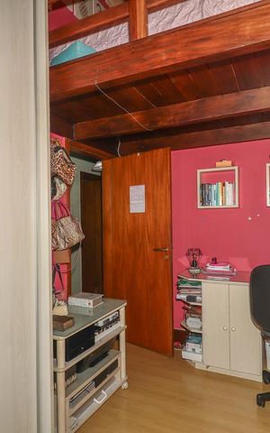 Casa de condomínio à venda com 306m², 5 quartos e 4 vagasQuarto 3 / Mesanino