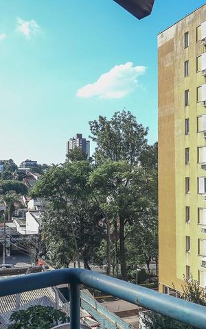 Casa de condomínio à venda com 306m², 5 quartos e 4 vagasVaranda