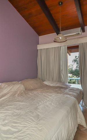 Casa de condomínio à venda com 306m², 5 quartos e 4 vagasQuarto Suíte