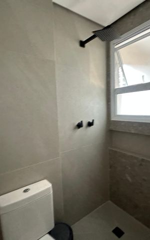 Apartamento para alugar com 80m², 2 quartos e 2 vagas Apartamento para alugar com 80m², 2 quartos e 2 vagasBanheiro da Suíte 2