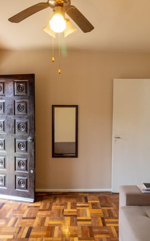 Casa para alugar com 93m², 2 quartos e 4 vagas Casa para alugar com 93m², 2 quartos e 4 vagasSala
