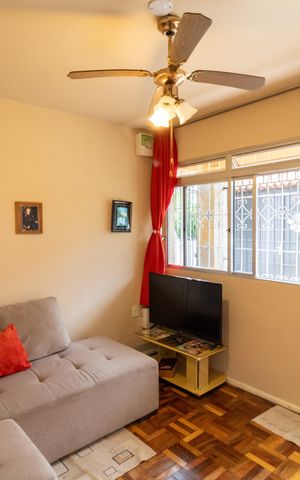 Casa para alugar com 93m², 2 quartos e 4 vagas Casa para alugar com 93m², 2 quartos e 4 vagasSala