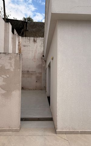 Casa de condomínio à venda com 450m², 4 quartos e 4 vagasÁrea de Serviço