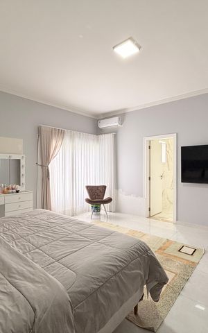Casa de condomínio à venda com 450m², 4 quartos e 4 vagasSuíte 1