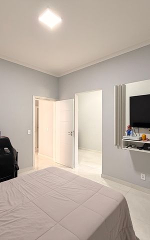 Casa de condomínio à venda com 450m², 4 quartos e 4 vagasSuíte 2