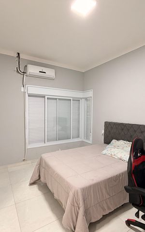 Casa de condomínio à venda com 450m², 4 quartos e 4 vagasSuíte 2
