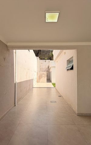 Casa de condomínio à venda com 450m², 4 quartos e 4 vagasGaragem