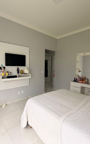 Casa de condomínio à venda com 450m², 4 quartos e 4 vagasSuíte 4