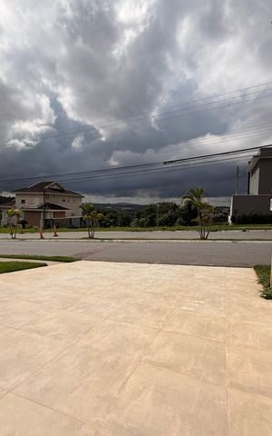 Casa de condomínio à venda com 450m², 4 quartos e 4 vagasGaragem