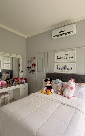 Casa de condomínio à venda com 450m², 4 quartos e 4 vagasSuíte 4
