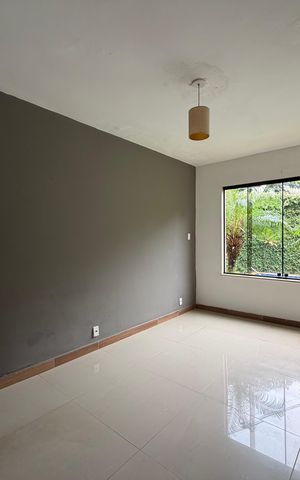 Casa para alugar com 75m², 1 quarto e 1 vaga Casa para alugar com 75m², 1 quarto e 1 vagaSala