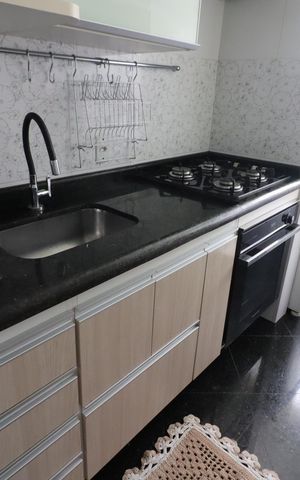 Apartamento à venda com 84m², 4 quartos e 2 vagasCozinha e Área de Serviço